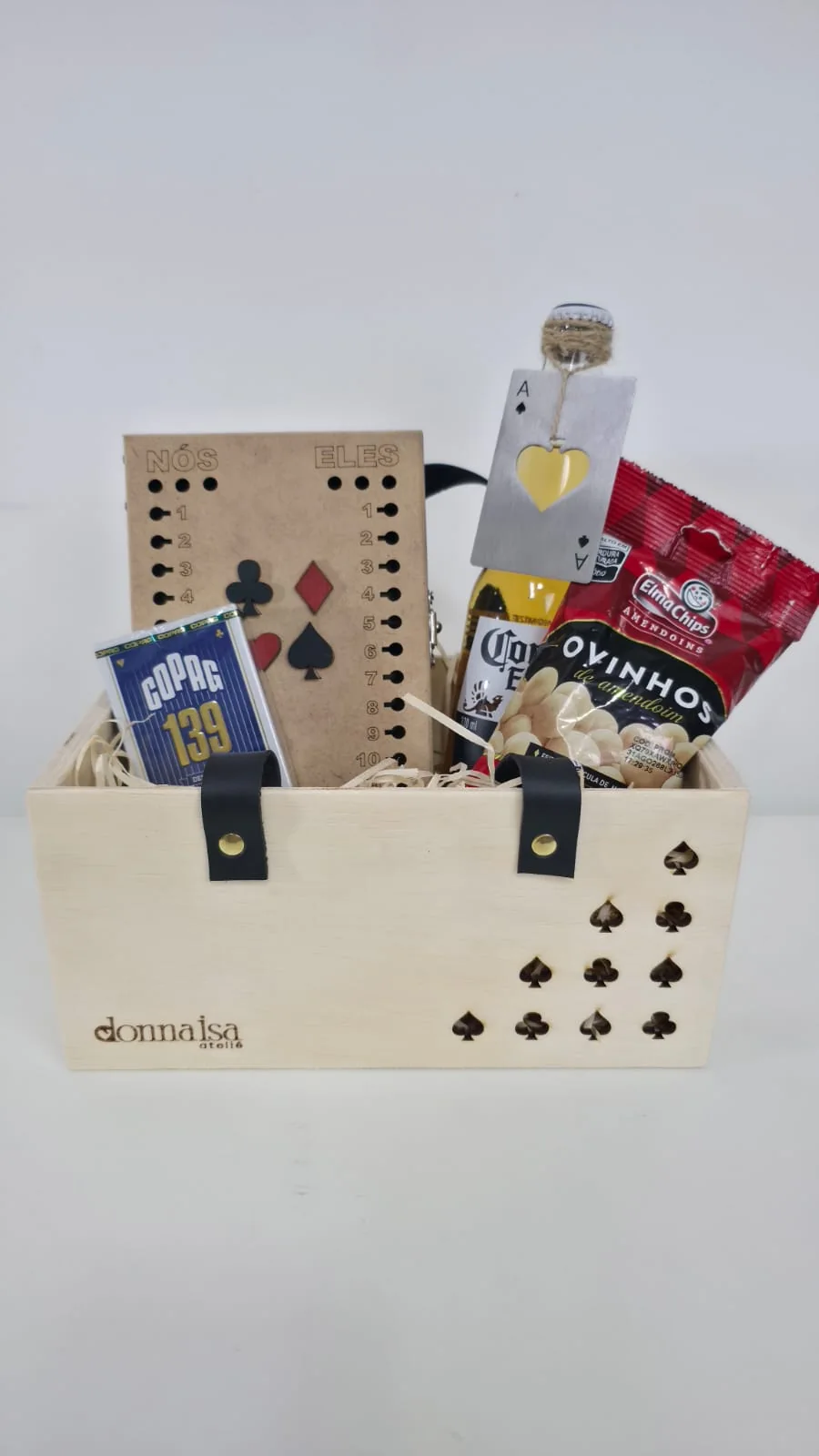 Kit de presente masculino personalizado com bebidas